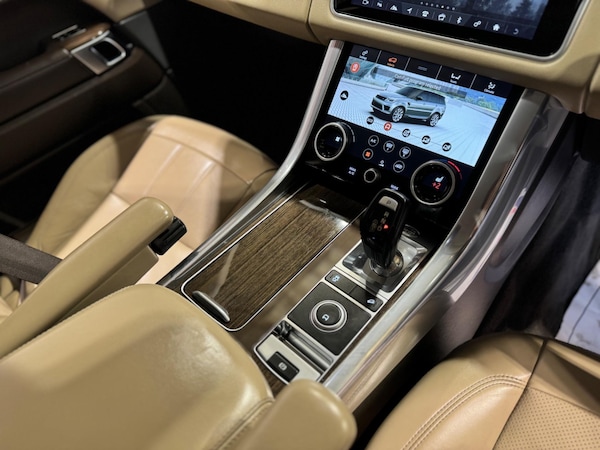 Used Land Rover Range Rover Sport 2018 for sale - 74888695: Photo 17