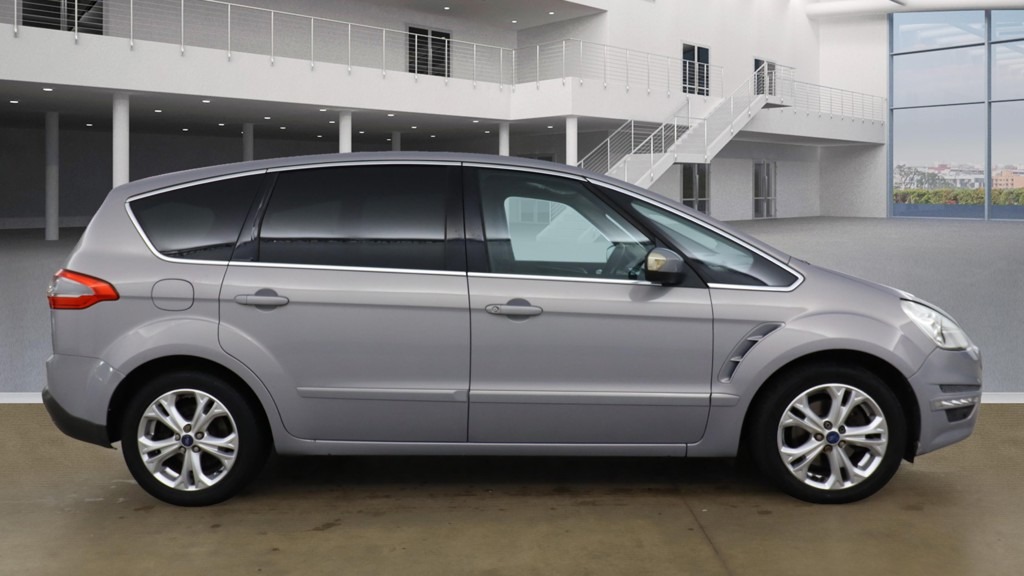 Used Ford S-Max 2011 for sale - 76379597: Photo 5