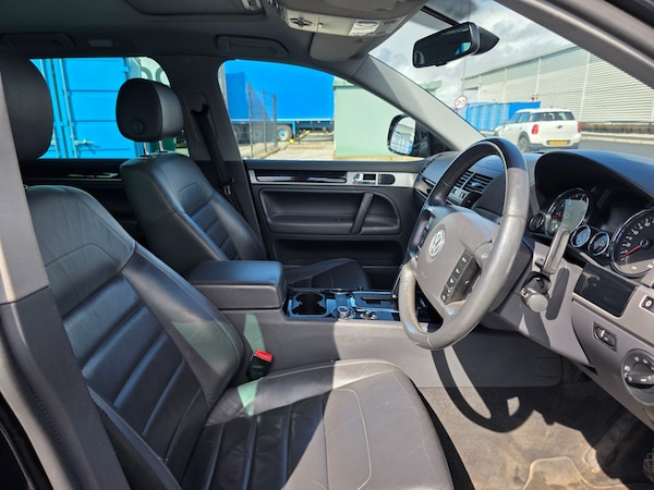 Used Volkswagen Touareg 2007 for sale - 75692279: Photo 25