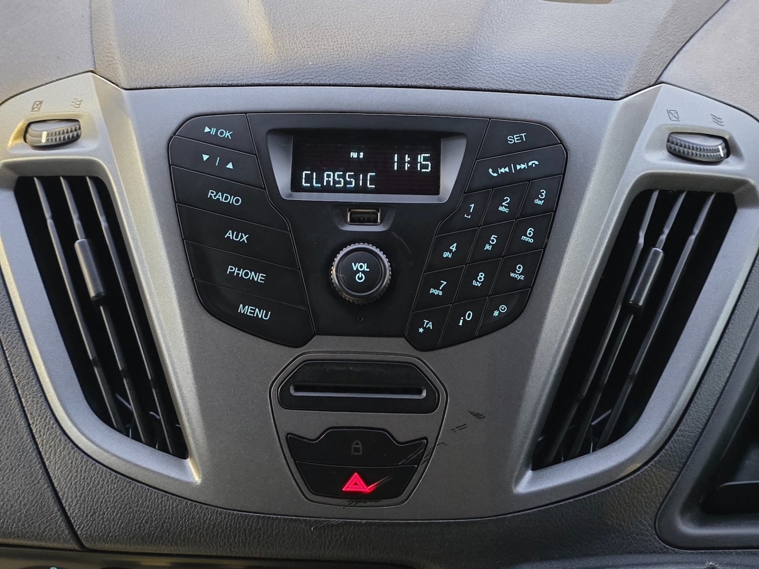 Used Ford Transit Custom 2014 for sale - 76627103: Photo 20