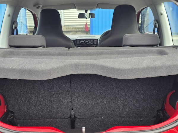 Used Volkswagen up! 2013 for sale - 76174307: Photo 15