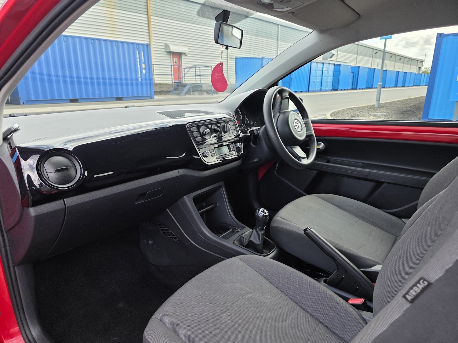 Used Volkswagen up! 2013 for sale - 76174307: Photo 17