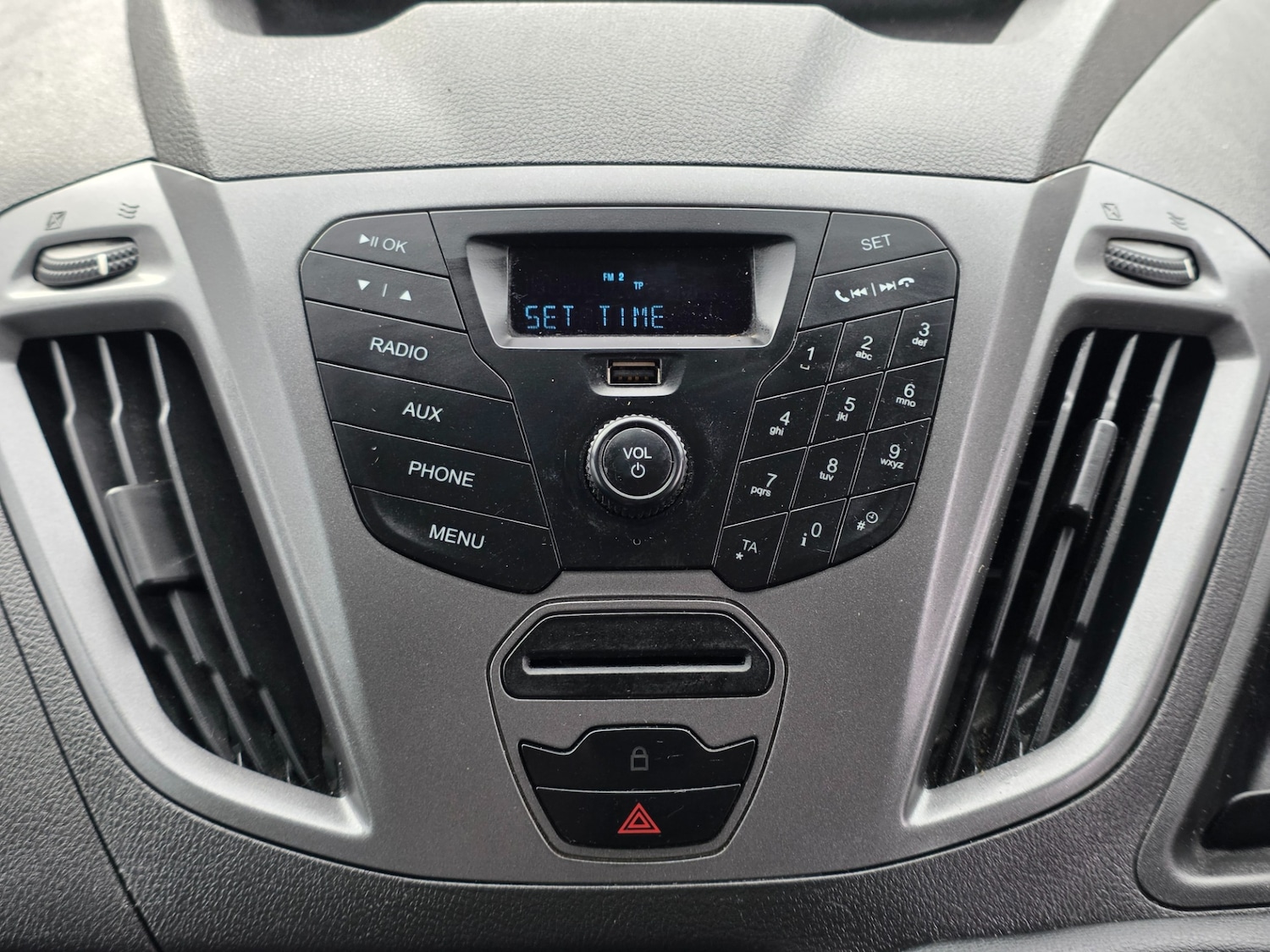 Used Ford Transit Custom 2016 for sale - 76518652: Photo 18