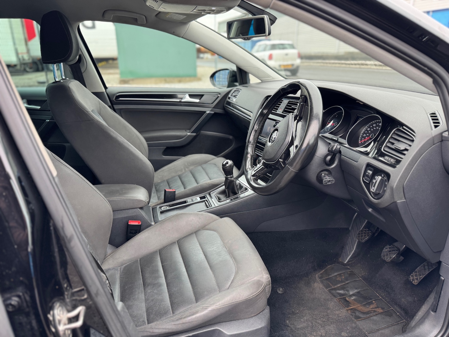 Used Volkswagen Golf 2013 for sale - 77445716: Photo 9