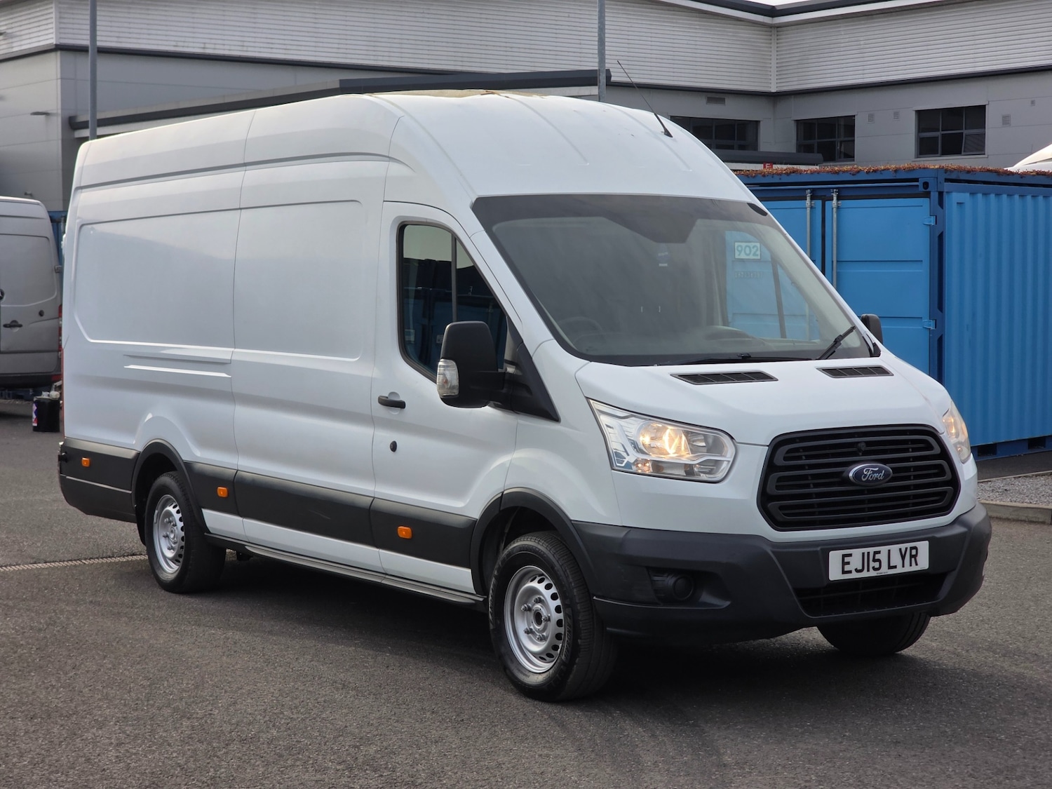 Used Ford Transit 2015 for sale - 77990468: Photo 2