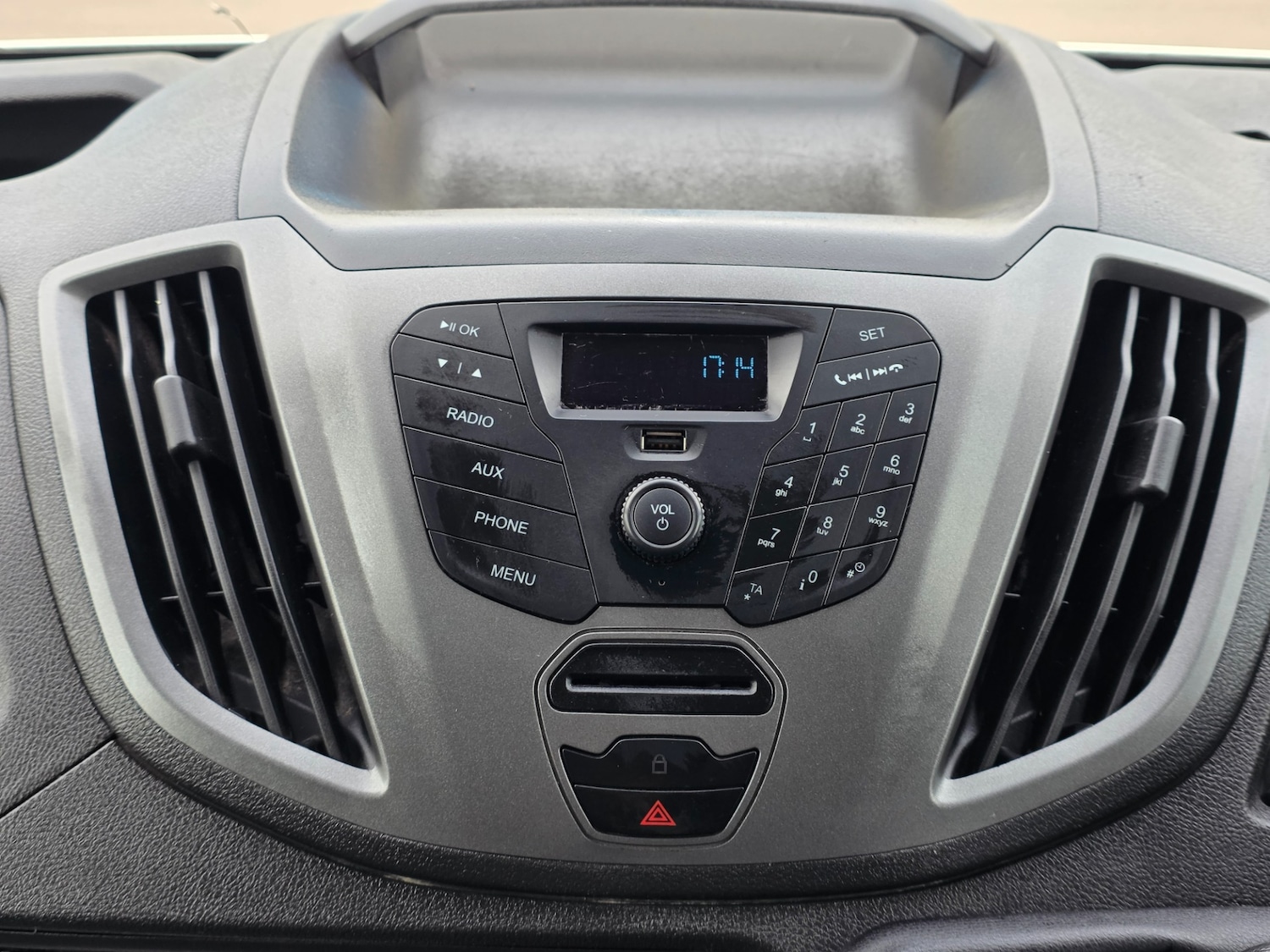 Used Ford Transit 2015 for sale - 77990468: Photo 22