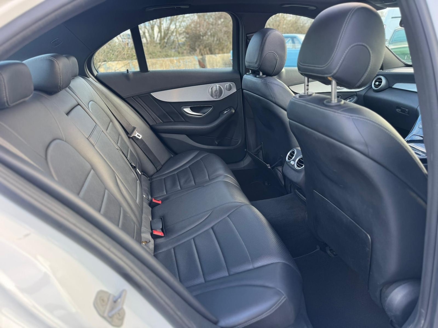 Used Mercedes-Benz C Class 2015 for sale - 77342979: Photo 17