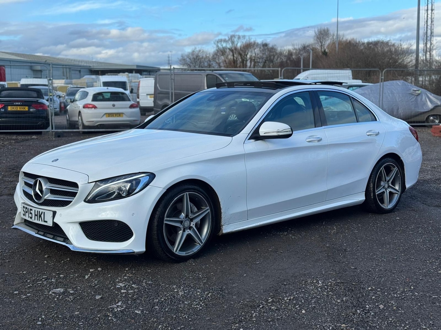Used Mercedes-Benz C Class 2015 for sale - 77342979: Photo 6