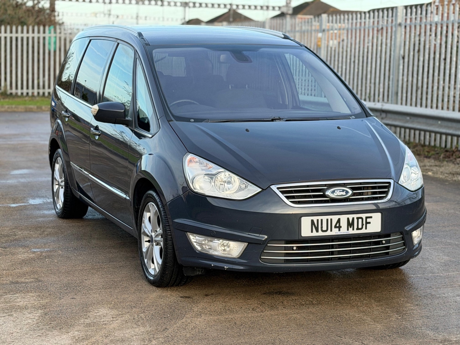 Used Ford Galaxy 2014 for sale - 77014596: Photo 2