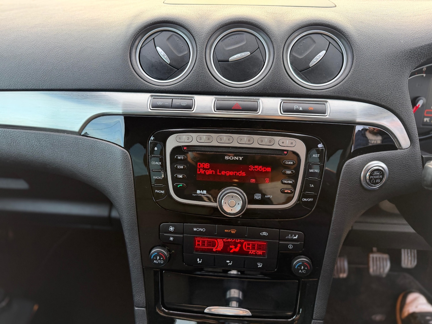 Used Ford Galaxy 2014 for sale - 77014596: Photo 25