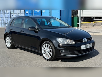 Volkswagen - Golf