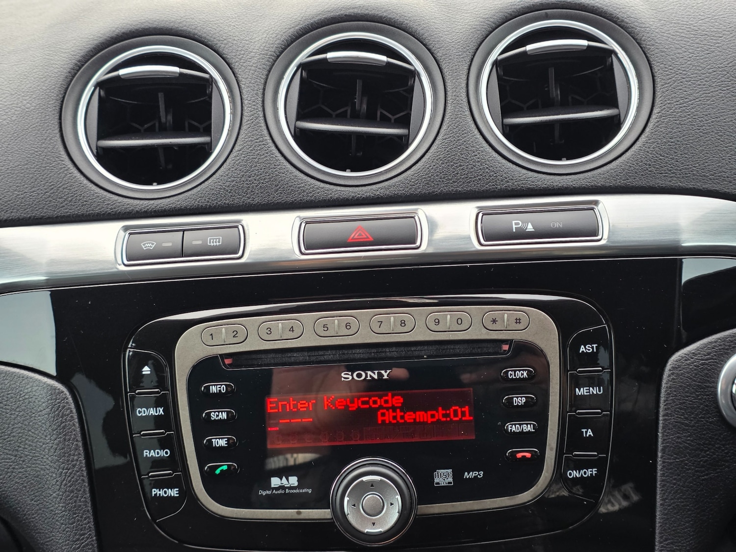 Used Ford S-Max 2012 for sale - 76822042: Photo 24