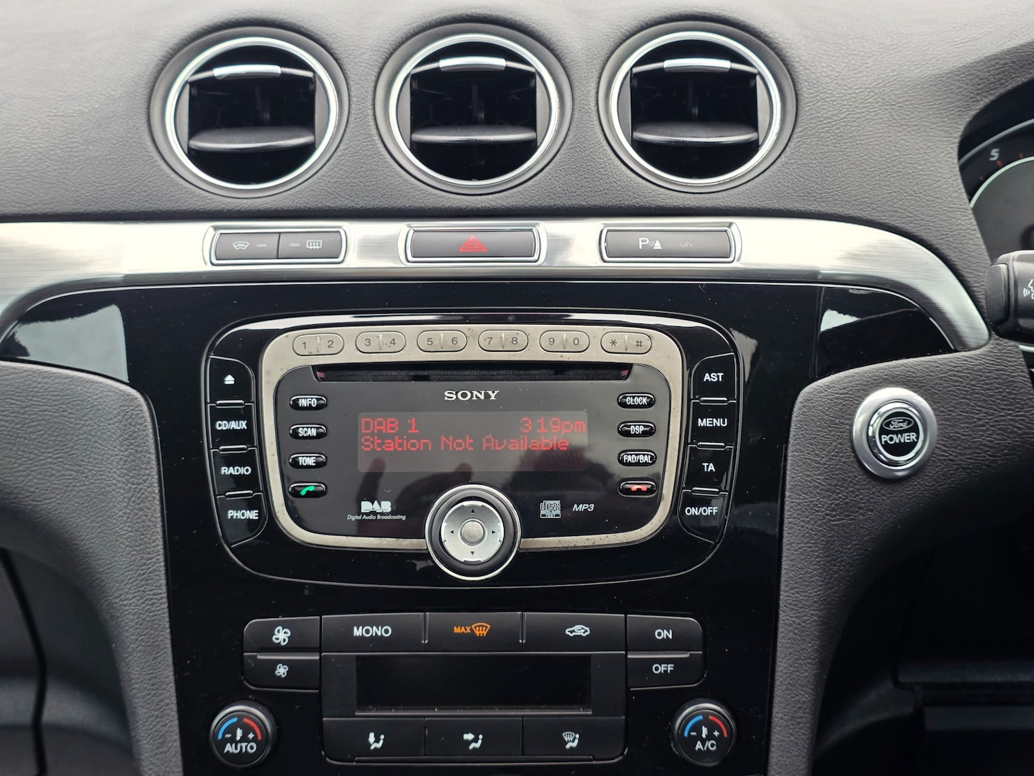 Used Ford S-Max 2012 for sale - 77046228: Photo 25