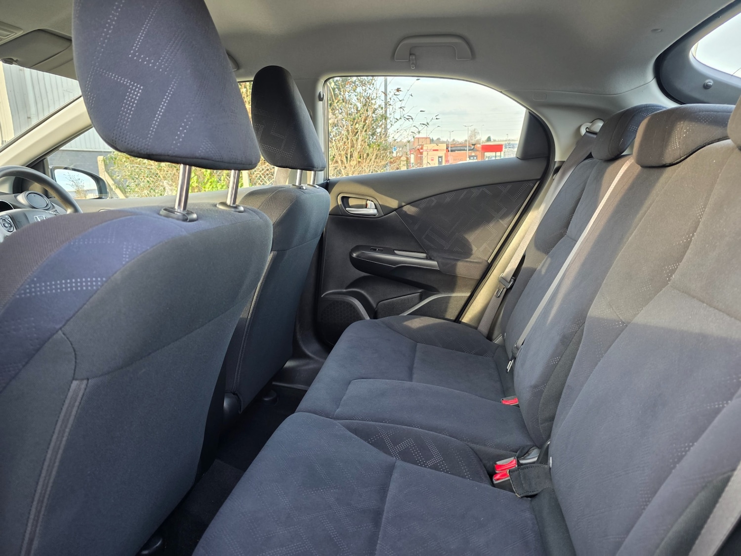 Used Honda Civic 2014 for sale - 77046135: Photo 15