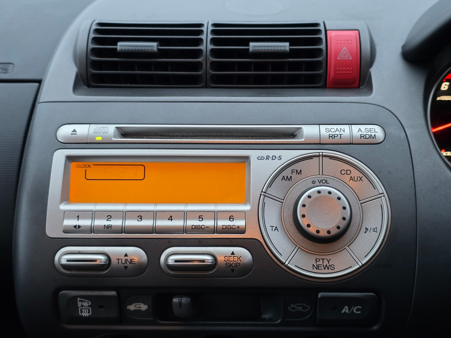 Used Honda Jazz 2005 for sale - 76483099: Photo 20