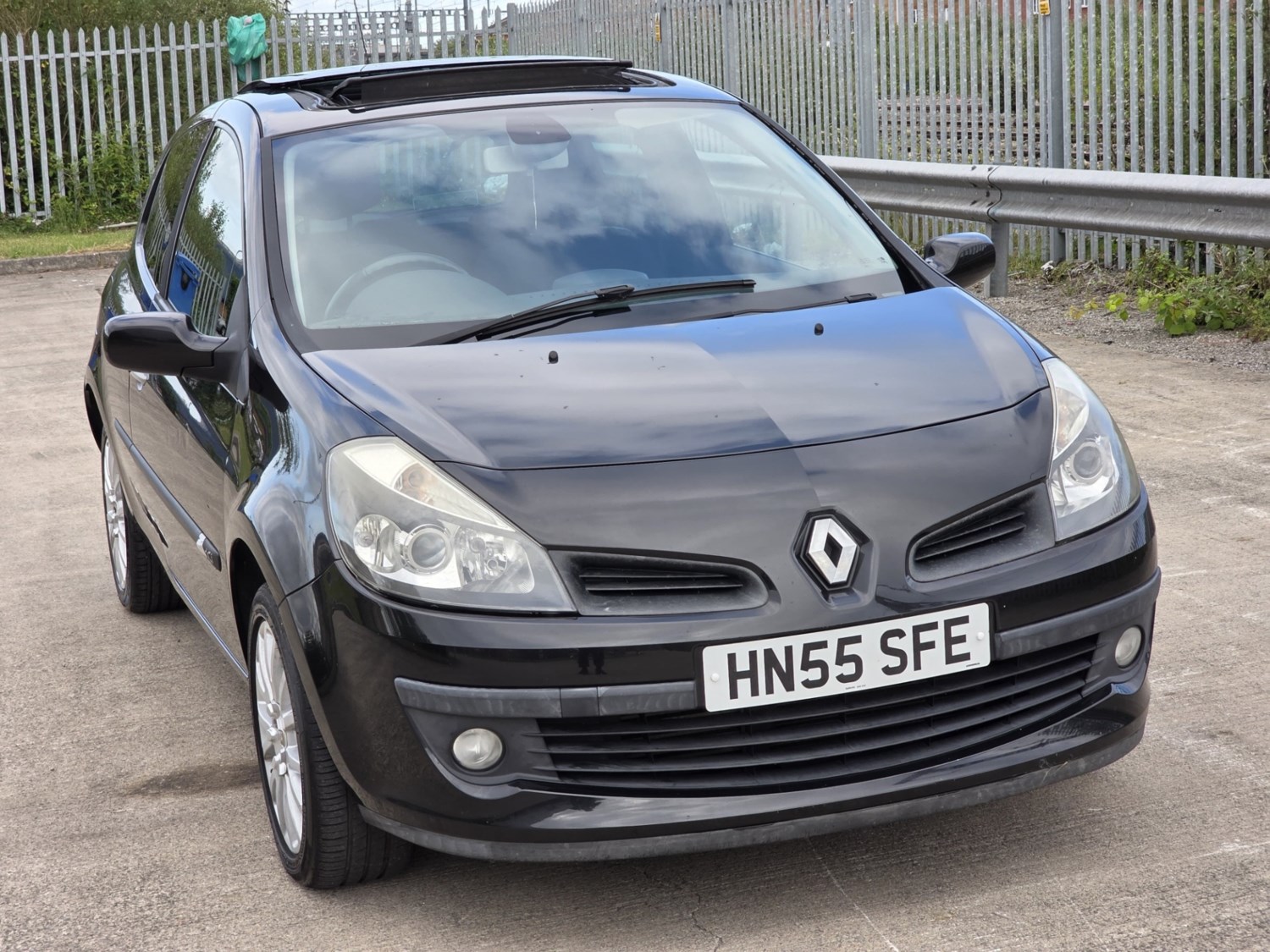 Renault Clio 2005 (55) - 1.5 dCi 106 Dynamique S 3dr [AC] - Image 2