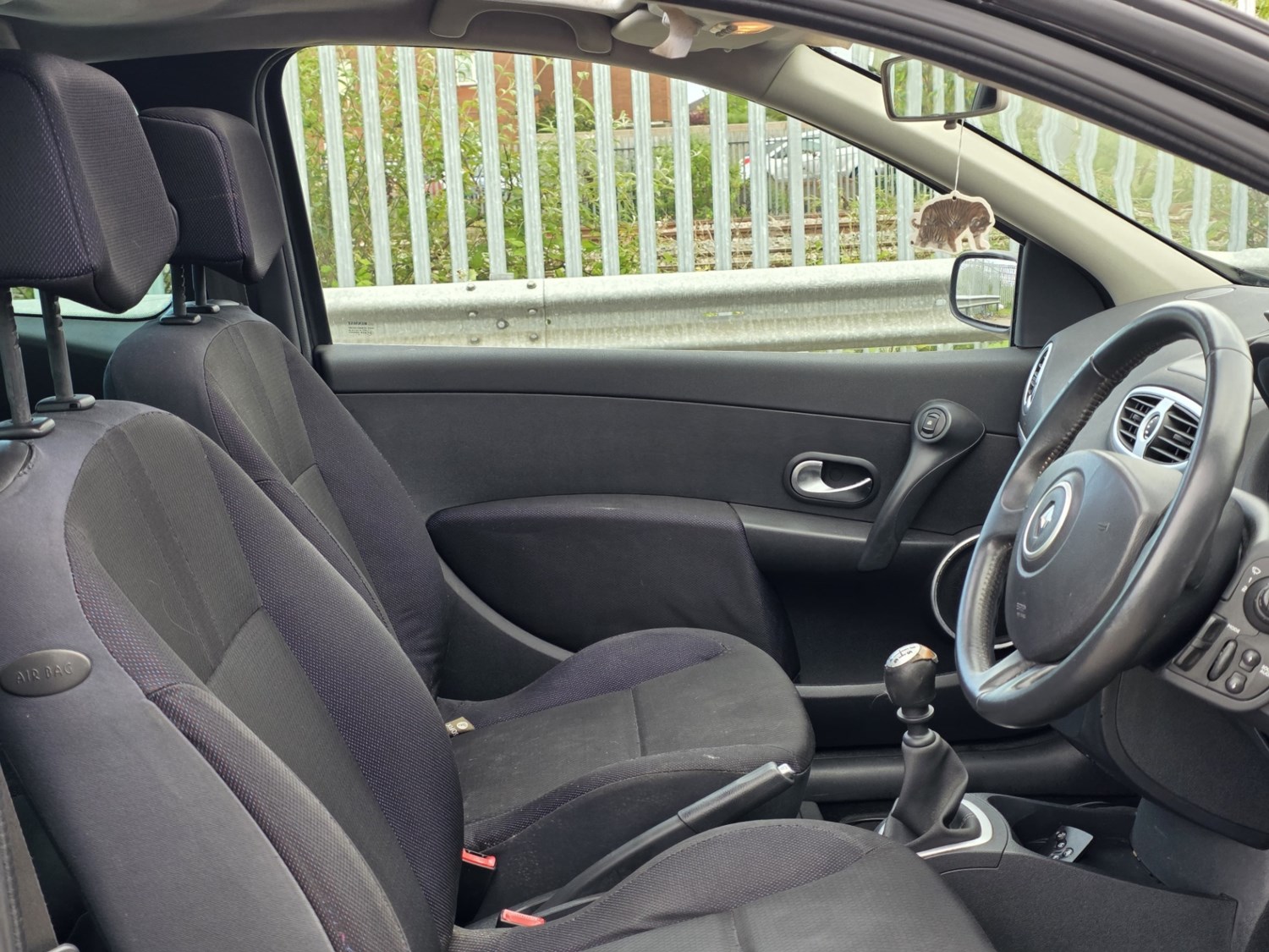 Renault Clio 2005 (55) - 1.5 dCi 106 Dynamique S 3dr [AC] - Image 21