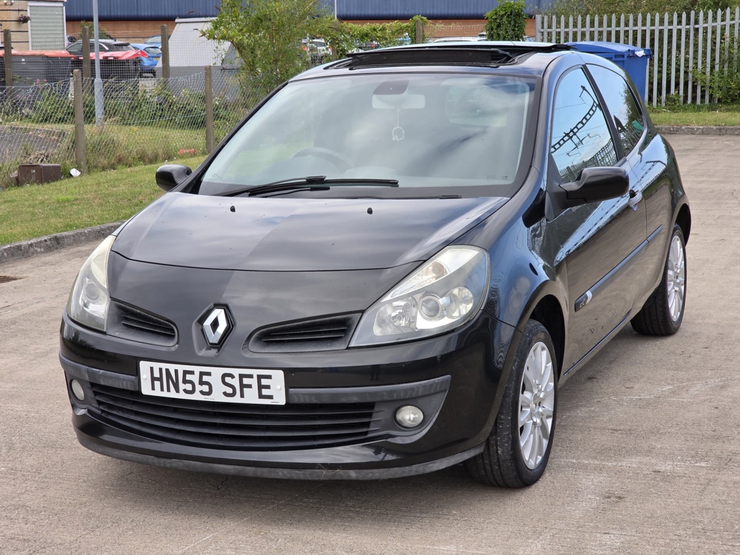 Renault Clio 2005 (55) - 1.5 dCi 106 Dynamique S 3dr [AC] - Image 4