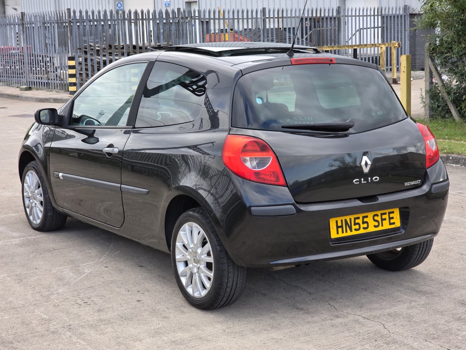 Renault Clio 2005 (55) - 1.5 dCi 106 Dynamique S 3dr [AC] - Image 8