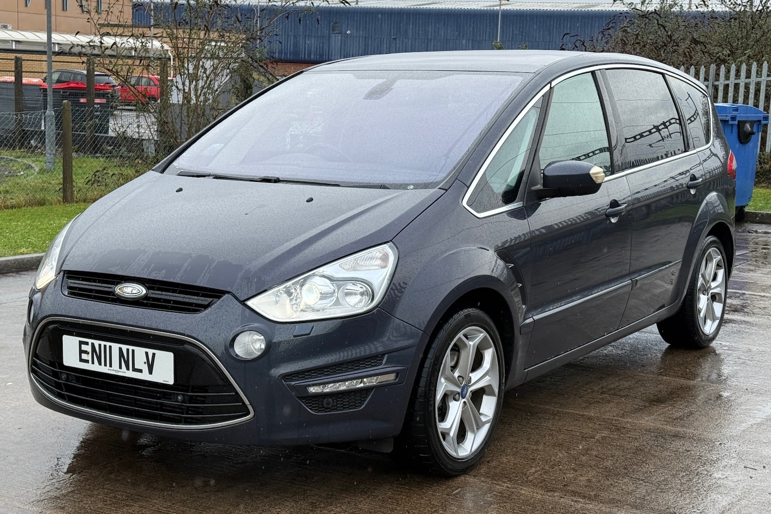 Used Ford S-Max 2011 for sale - 77462180: Photo 4