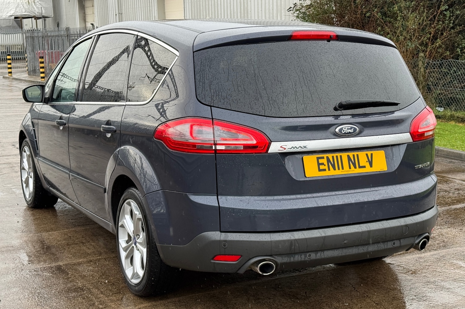 Used Ford S-Max 2011 for sale - 77462180: Photo 5