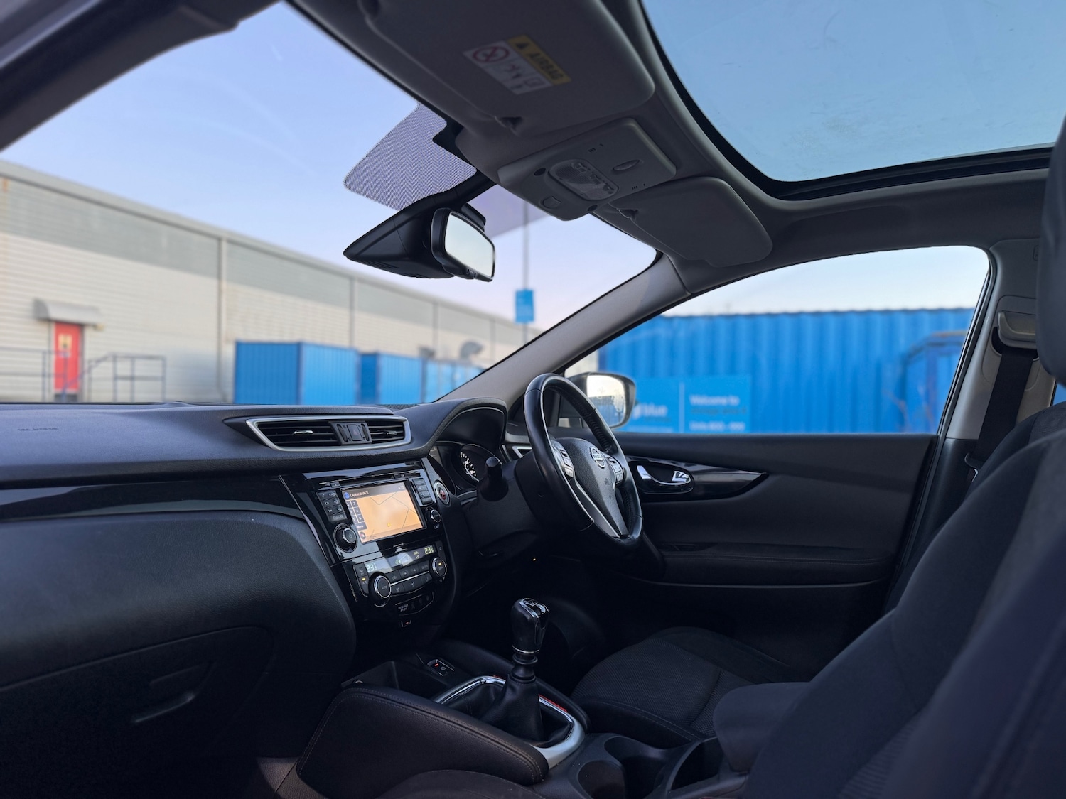 Used Nissan Qashqai 2016 for sale - 77052130: Photo 13