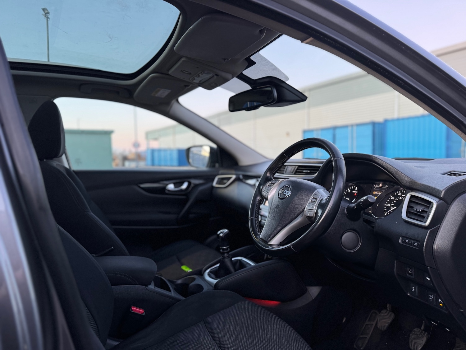 Used Nissan Qashqai 2016 for sale - 77052130: Photo 8