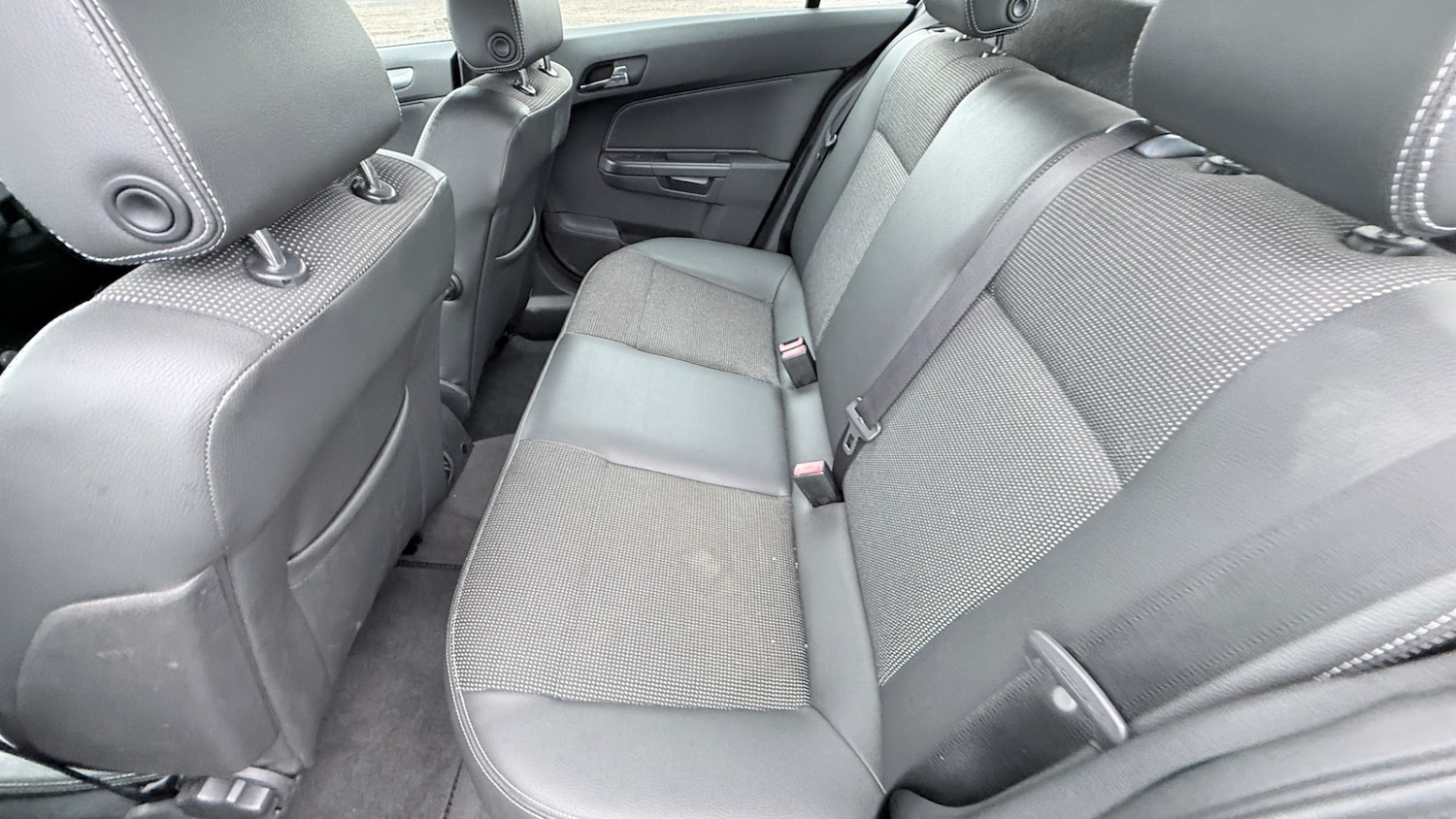 Used Vauxhall Astra 2008 for sale - 76479515: Photo 9