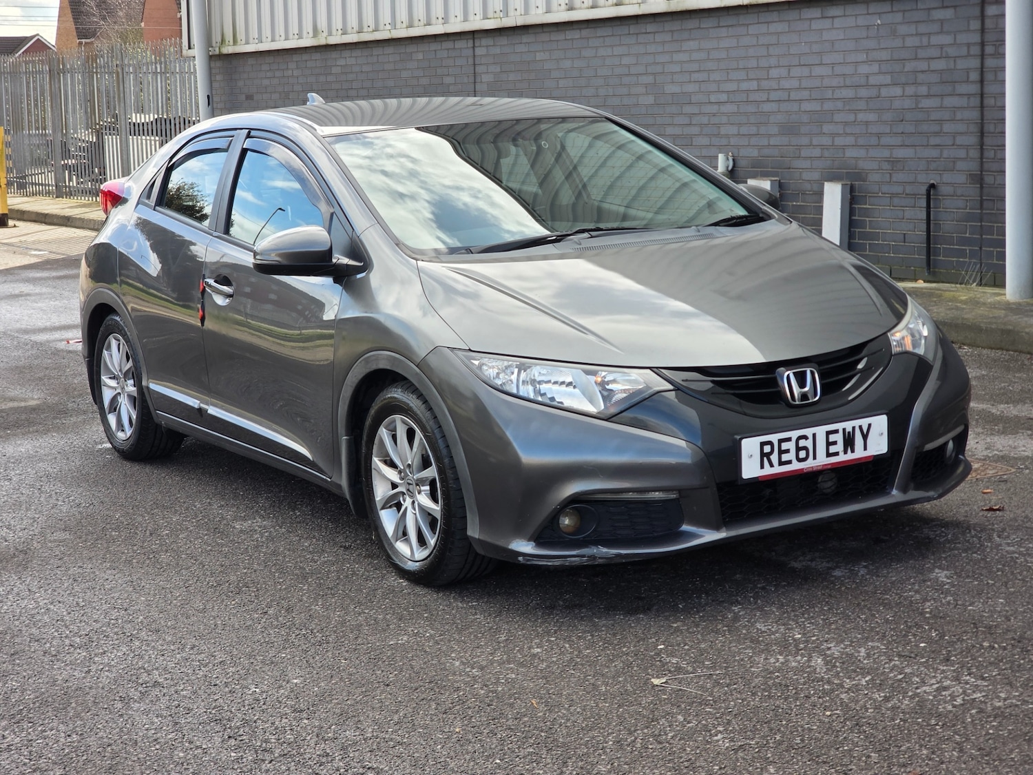 Used Honda Civic 2012 for sale - 77650312: Photo 2