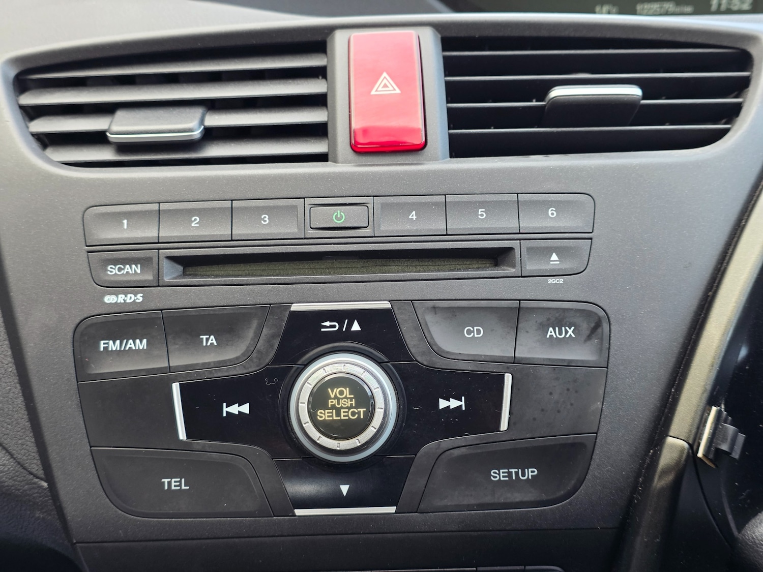 Used Honda Civic 2012 for sale - 77650312: Photo 23