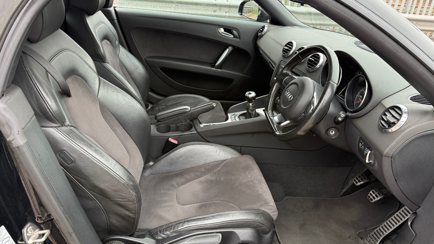 Used Audi TT 2009 for sale - 77639844: Photo 21