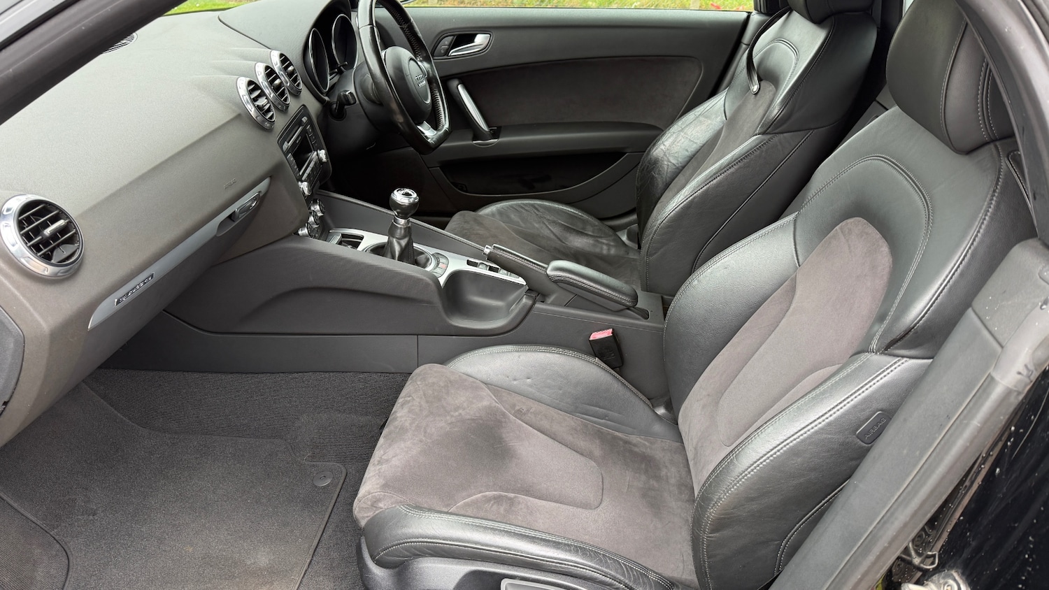 Used Audi TT 2009 for sale - 77639844: Photo 22