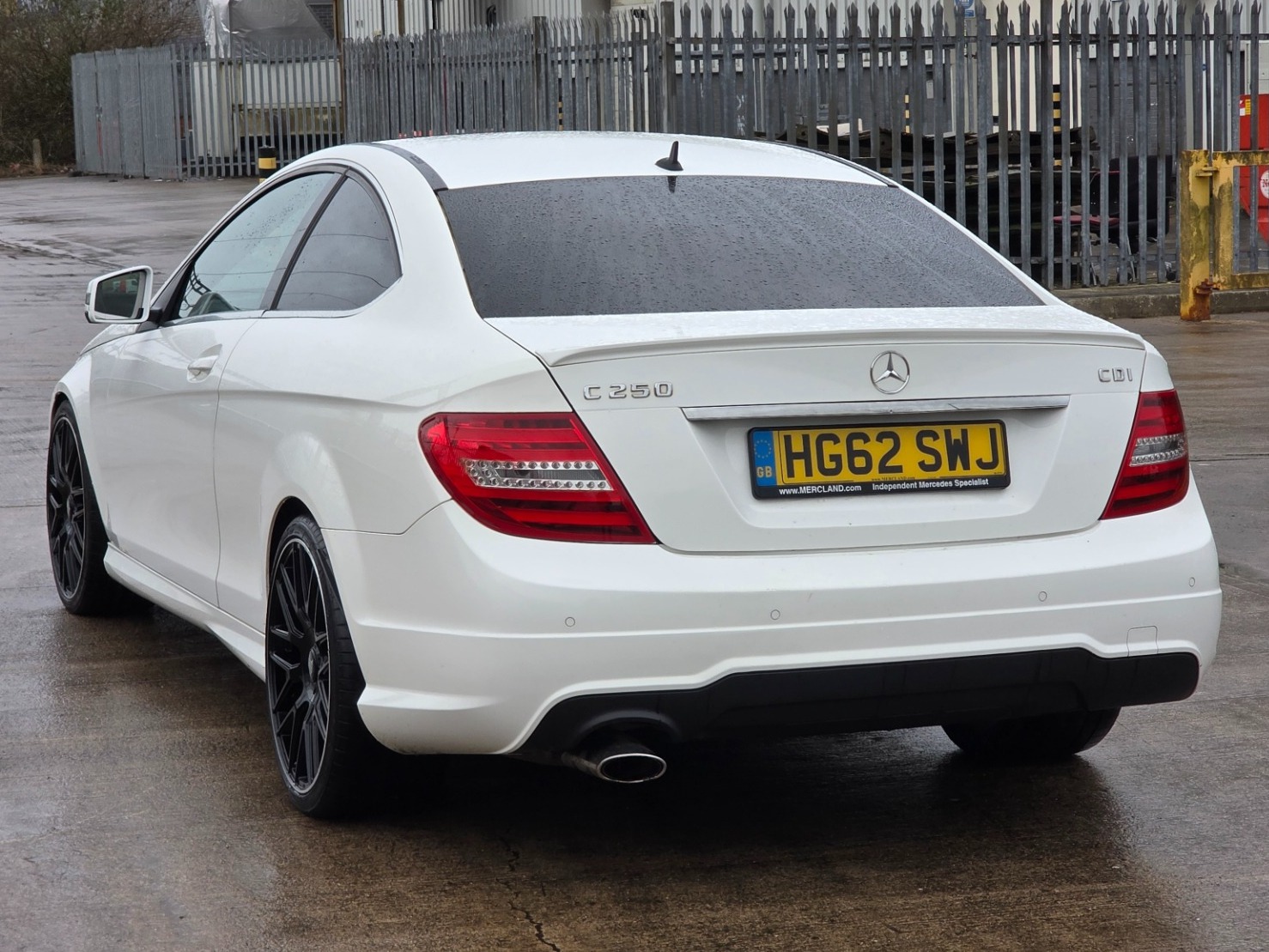 Used Mercedes-Benz C Class 2012 for sale - 77643893: Photo 9