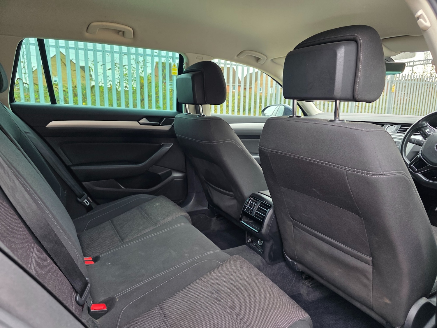 Used Volkswagen Passat 2017 for sale - 76482841: Photo 14