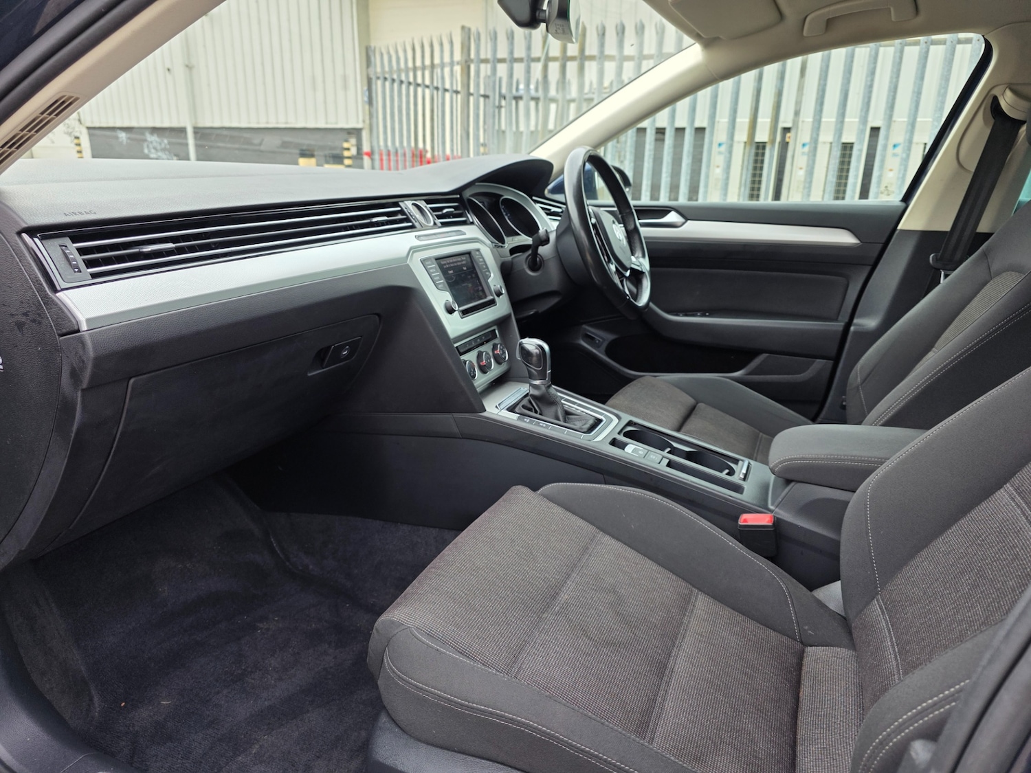 Used Volkswagen Passat 2017 for sale - 76482841: Photo 16