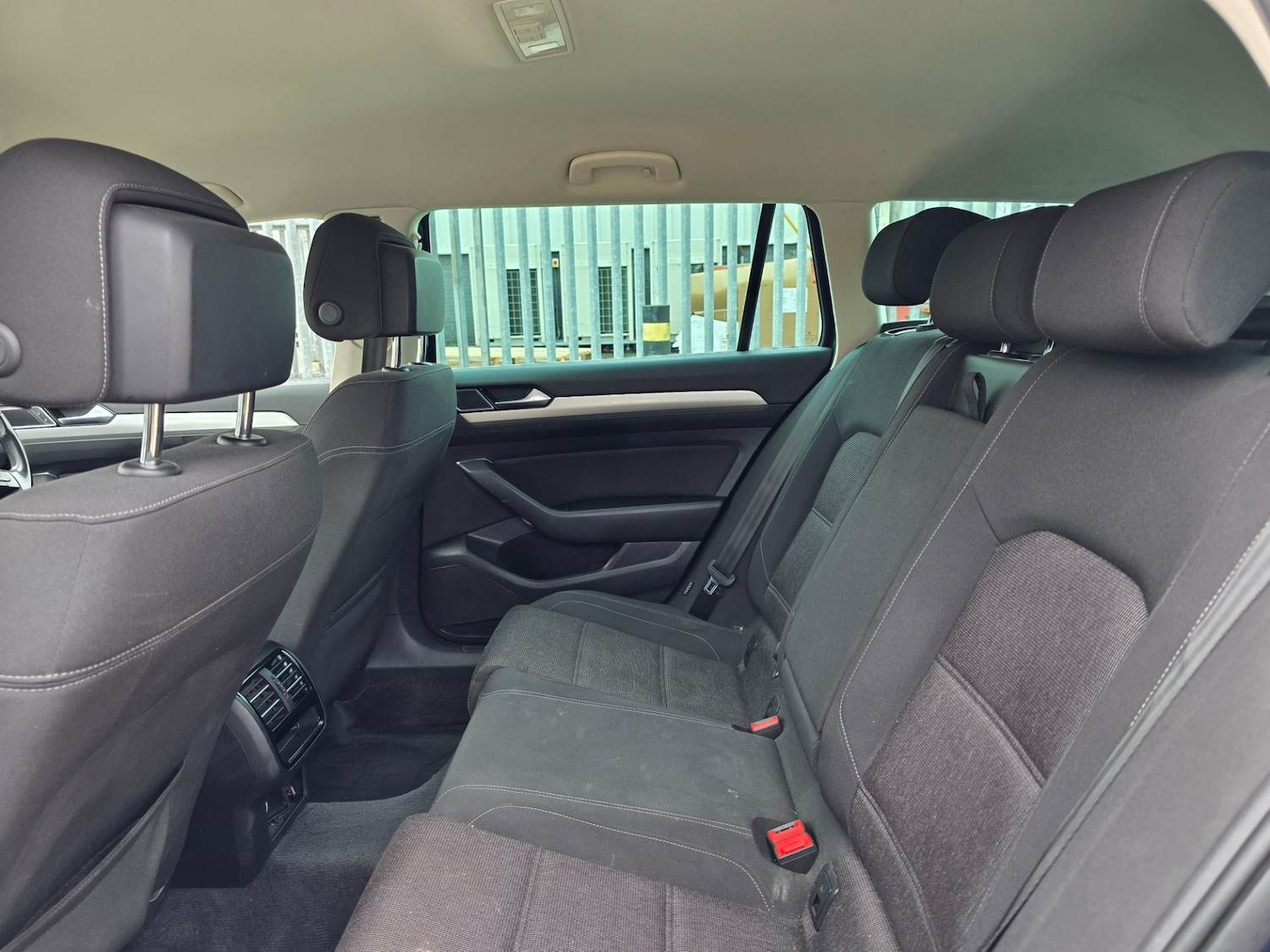 Used Volkswagen Passat 2017 for sale - 76482841: Photo 19