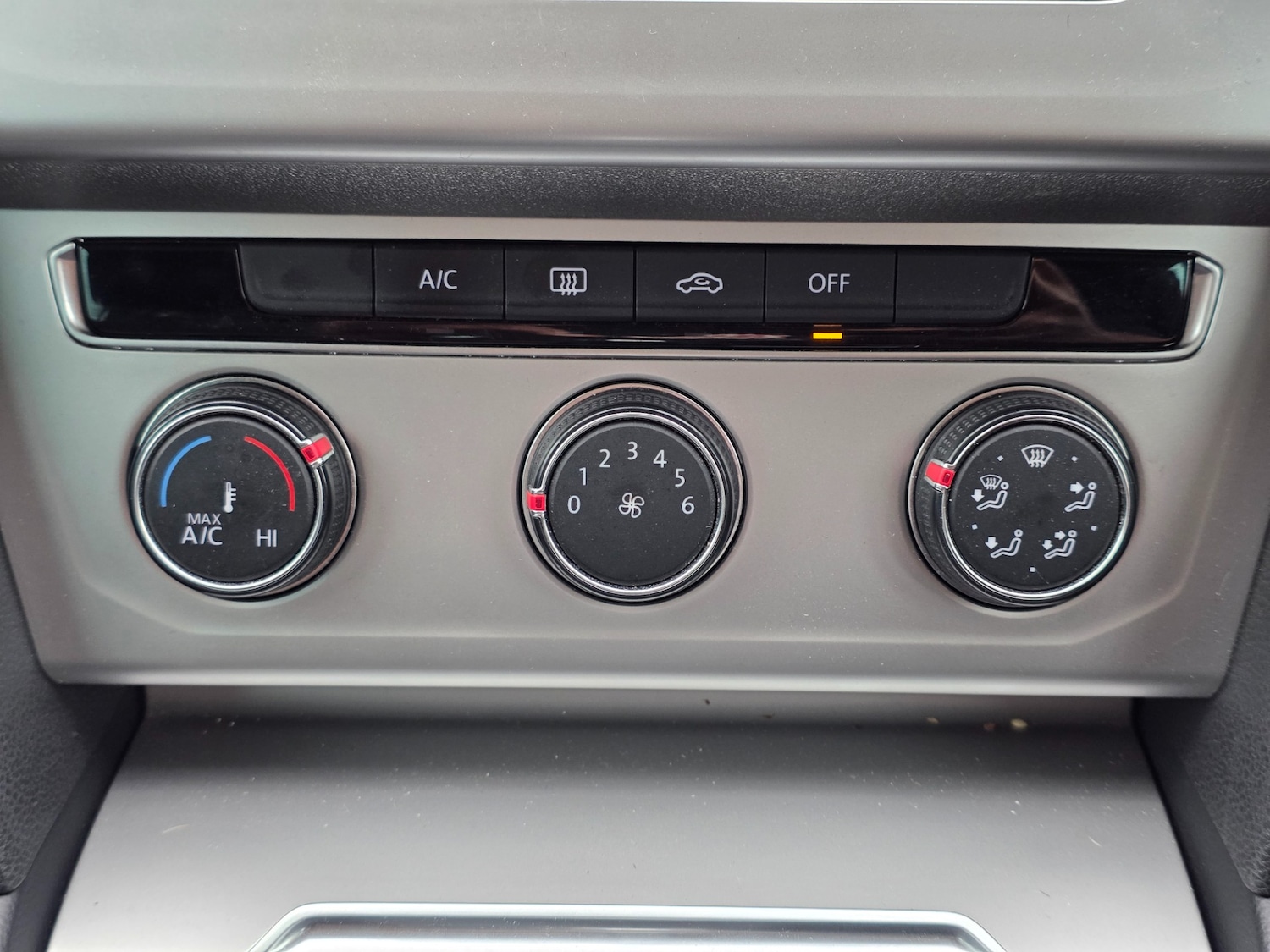 Used Volkswagen Passat 2017 for sale - 76482841: Photo 23