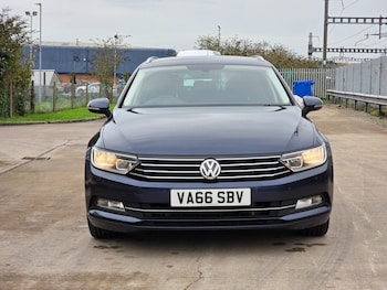 Used Volkswagen Passat 2017 for sale - 76482841: Photo