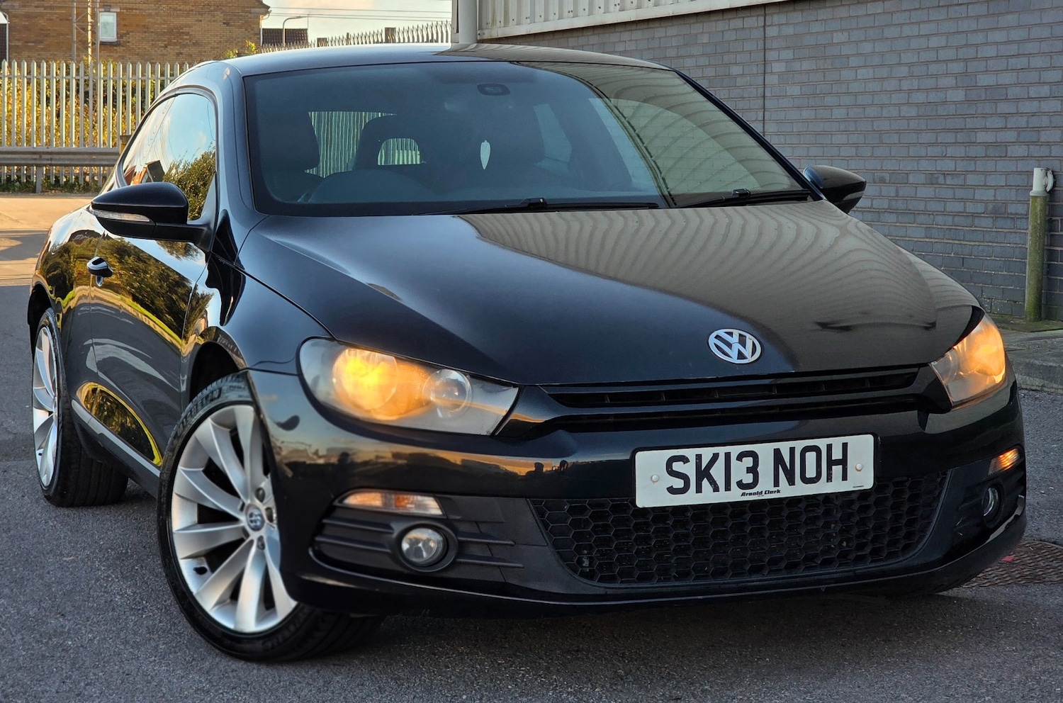 Used Volkswagen Scirocco 2013 for sale - 76699755: Photo 1