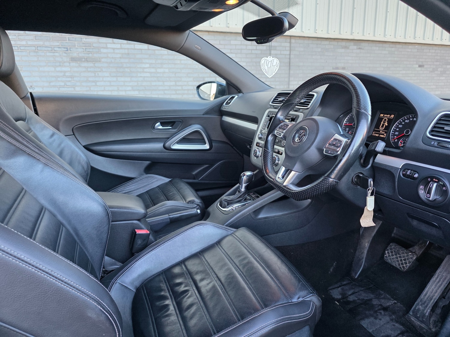 Used Volkswagen Scirocco 2013 for sale - 76699755: Photo 15