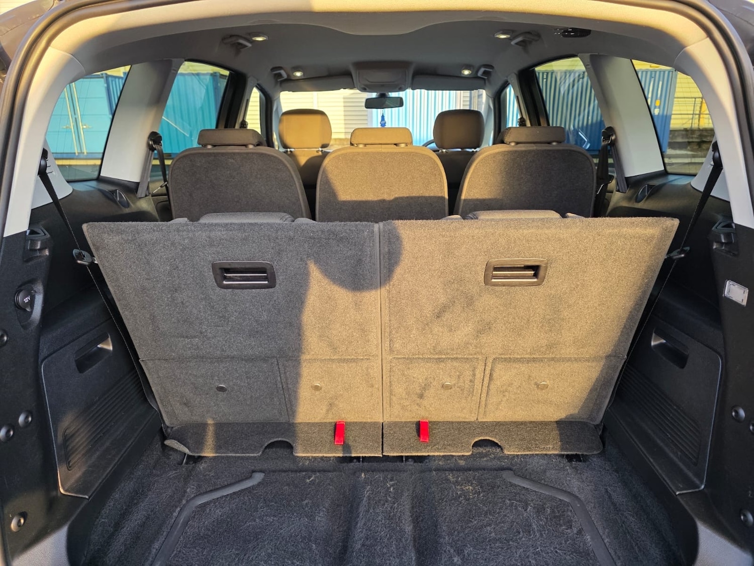 Used Ford S-Max 2011 for sale - 77174377: Photo 14