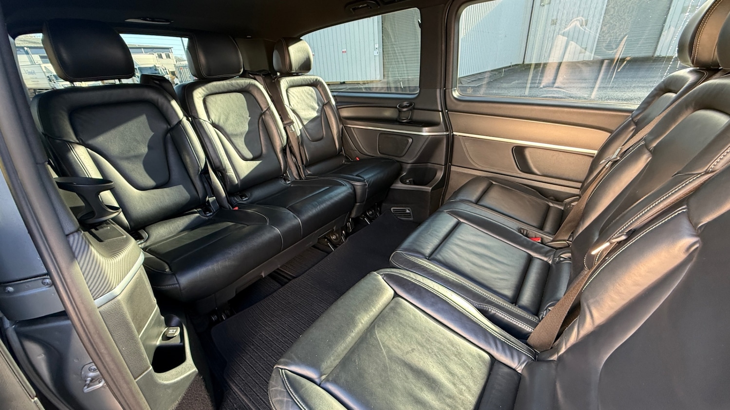 Used Mercedes-Benz V-Class 2017 for sale - 77234018: Photo 21