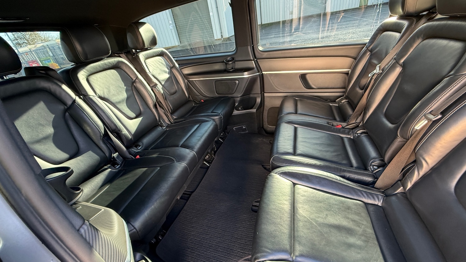 Used Mercedes-Benz V-Class 2017 for sale - 77234018: Photo 22