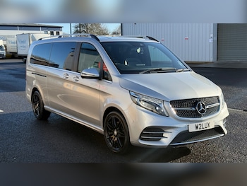 Used Mercedes-Benz V-Class 2017 for sale - 77234018: Photo
