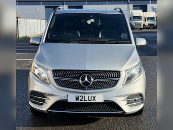 Used Mercedes-Benz V-Class 2017 for sale - 77234018: Photo