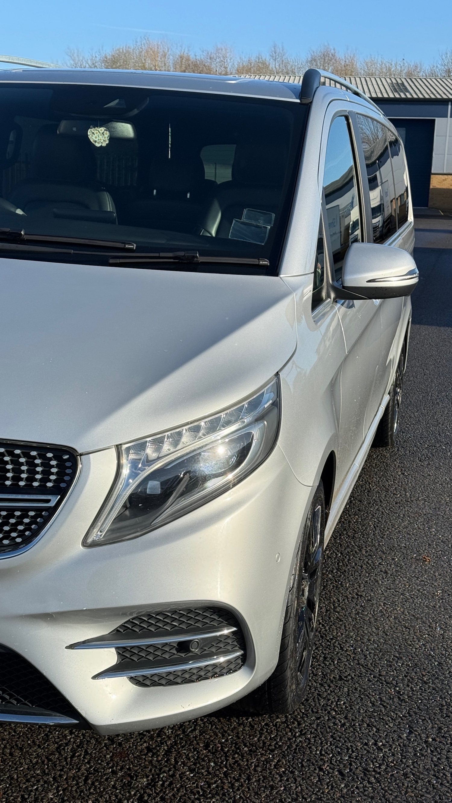 Used Mercedes-Benz V-Class 2017 for sale - 77234018: Photo 5