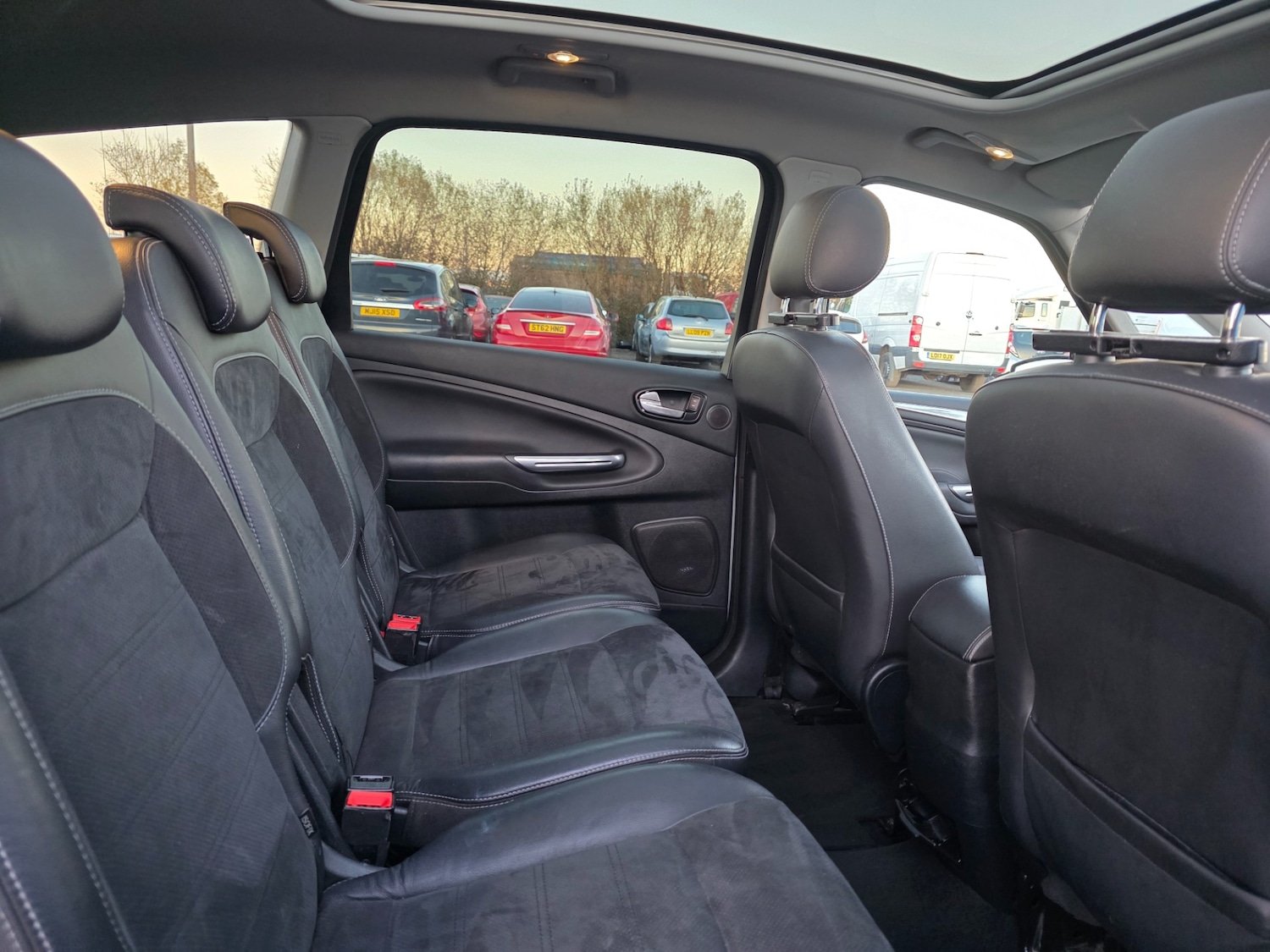 Used Ford S-Max 2011 for sale - 77095662: Photo 20