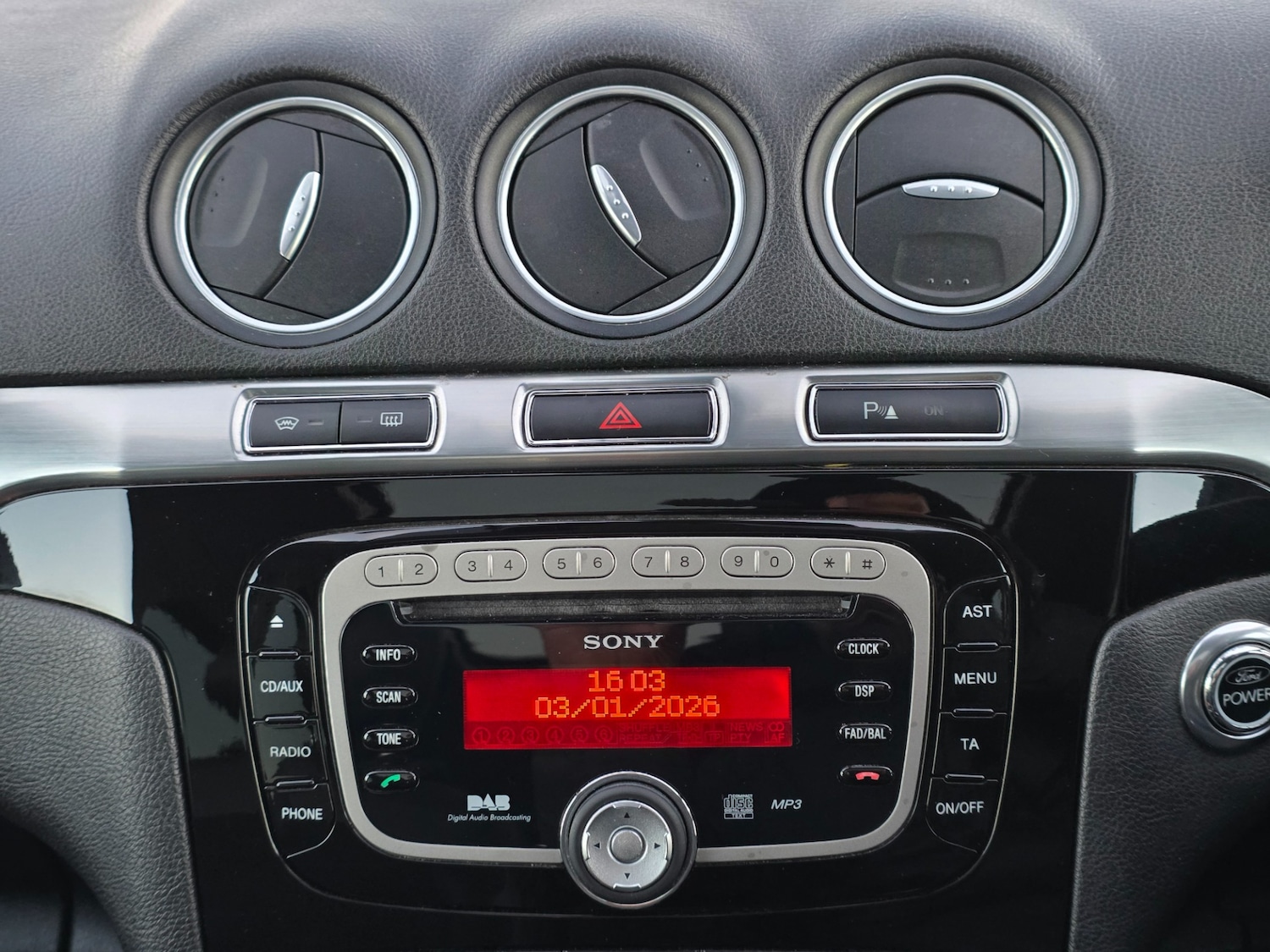 Used Ford S-Max 2011 for sale - 77095662: Photo 24