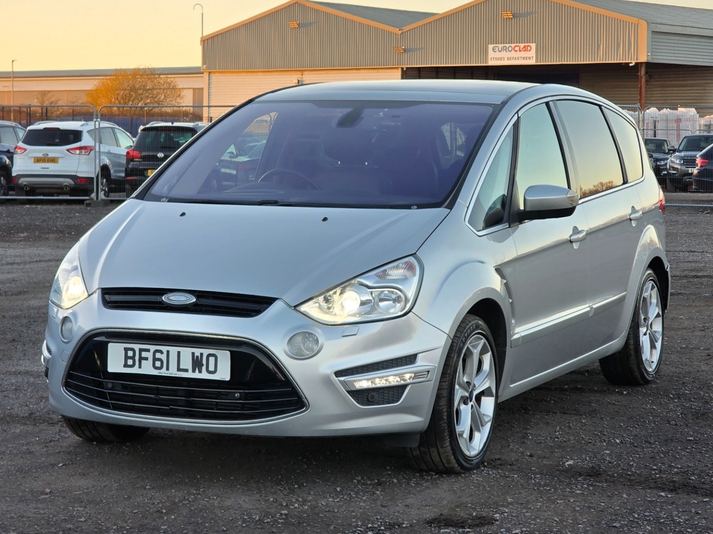 Used Ford S-Max 2011 for sale - 77095662: Photo 6