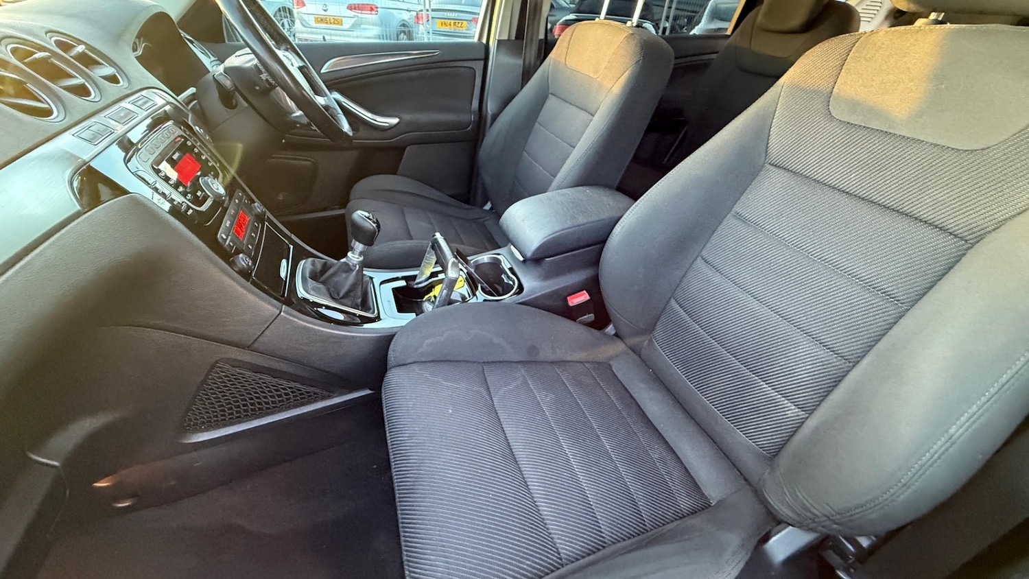 Used Ford S-Max 2011 for sale - 77237164: Photo 16